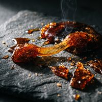 Burnt Caramel ice cream, the scent this home fragrance is built around